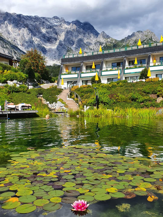 Außenansicht Übergossene Alm Resort