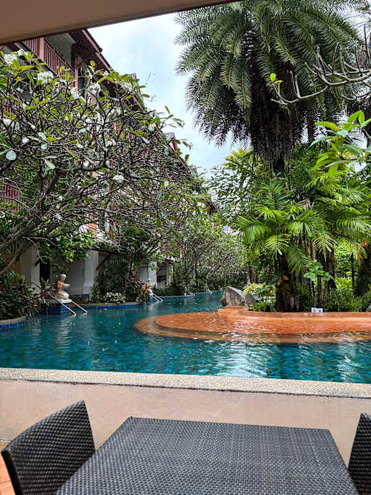 Pool Kata Palm Resort & Spa