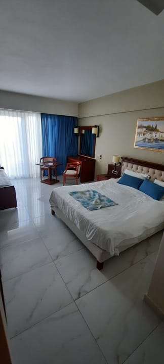 Zimmer Vantaris Palace