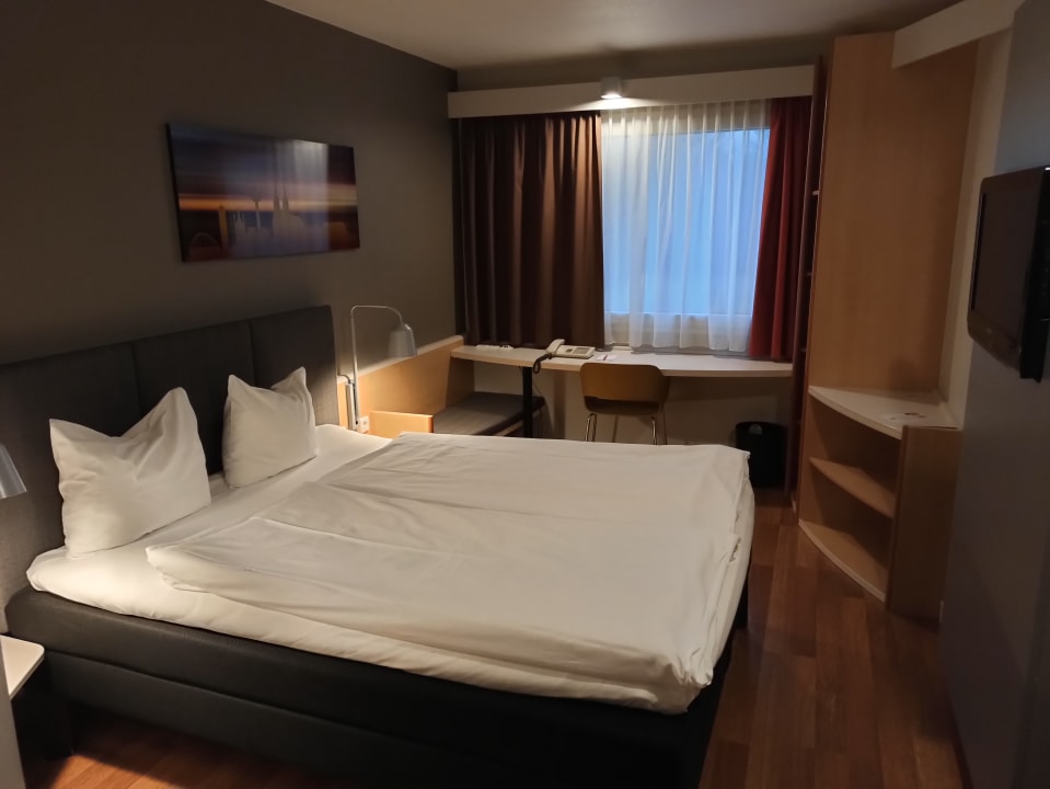 Zimmer ibis Hotel Köln Airport