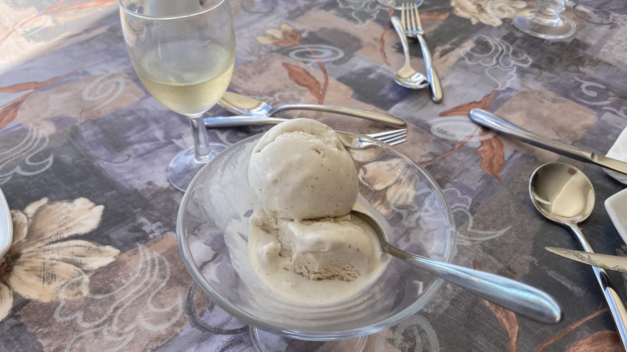 Gastro Gold Beach Resort