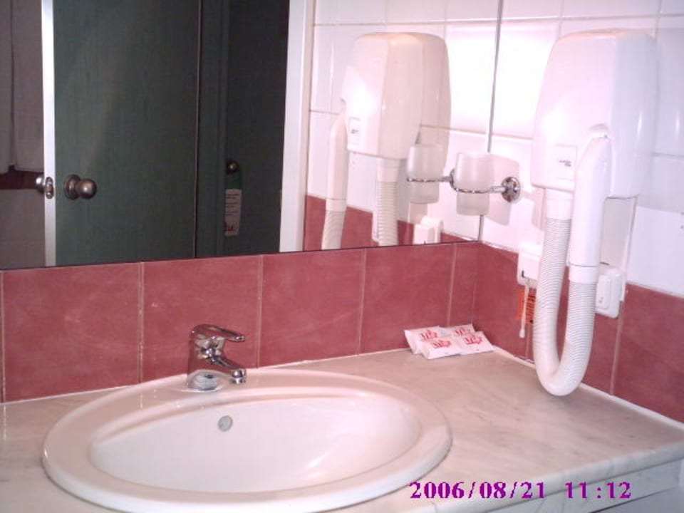 Badezimmer Zimmer 414 Berlin Golden Beach