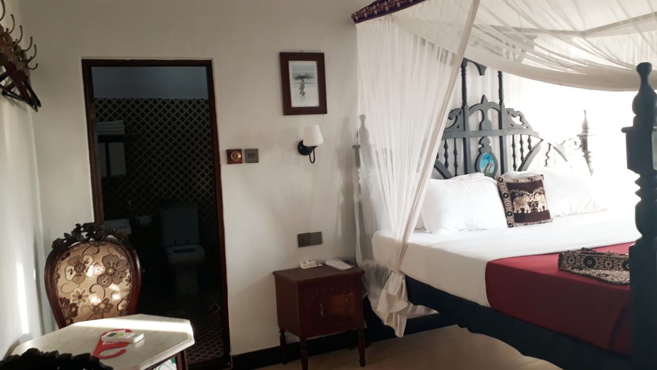 Zimmer Tembo House Hotel And Apartments