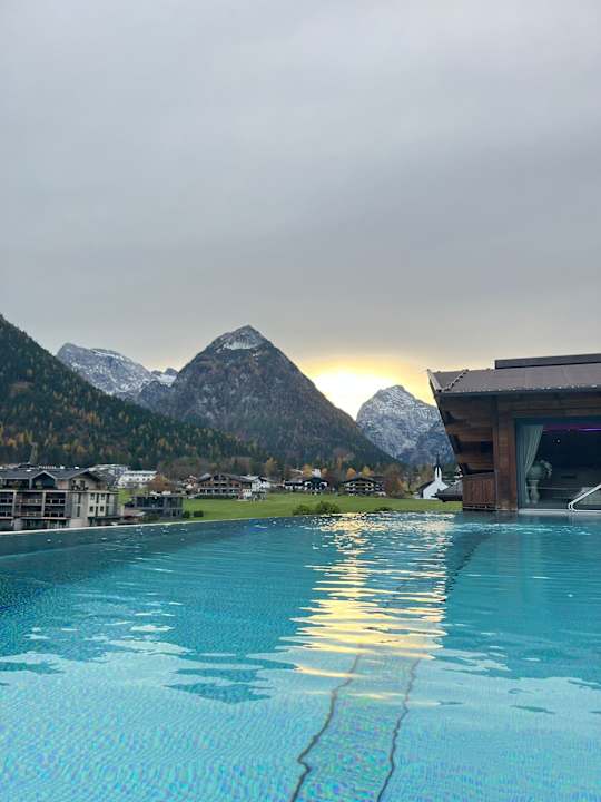 Außenansicht Das Karwendel - Ihr Wellness Zuhause am Achensee
