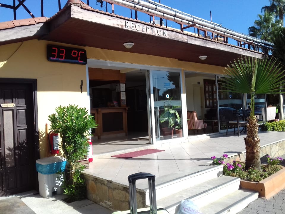 Außenansicht Özlem Garden Hotel