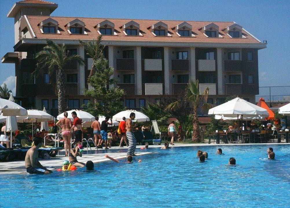 Hotel und Pool Hane Family Resort