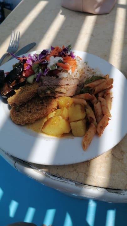 Gastro Shams Alam Beach Resort