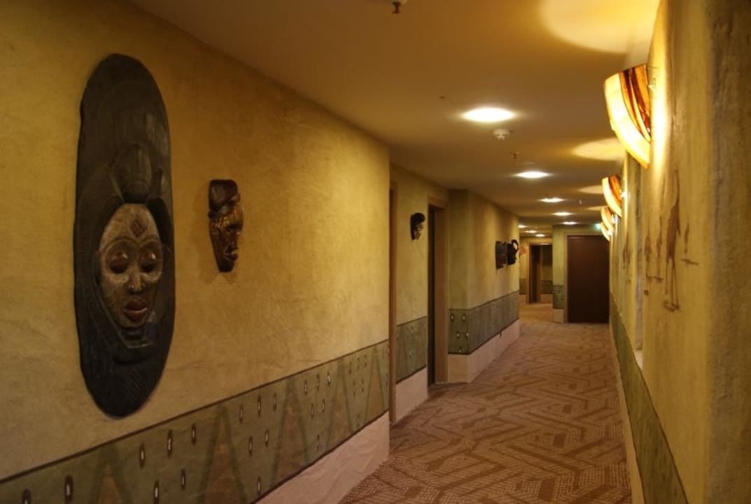 Lange Flure Hotel Matamba - Phantasialand Erlebnishotel