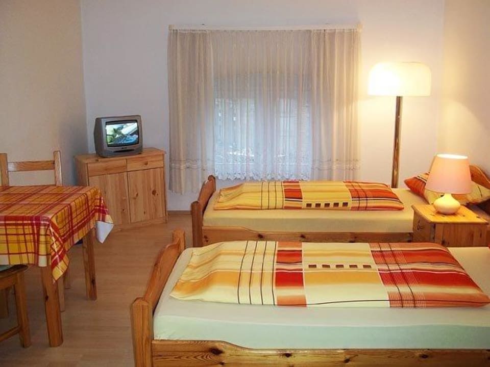 Appar­te­ment „Giech­burg­blick“ Zimmer 2 Ferienwohnungen Neumann