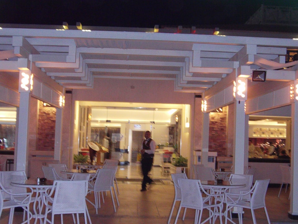 Außenrestaurant  Pickalbatros Dana Beach Resort - Hurghada