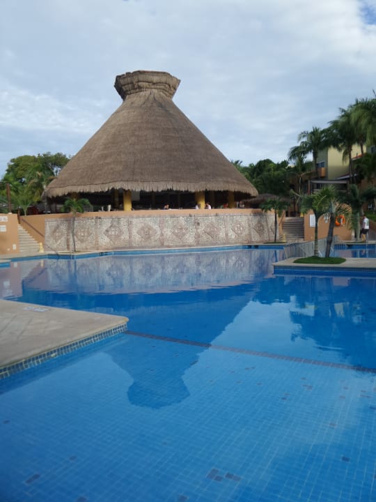 Pool Viva Azteca by Wyndham - All Inclusive Resort