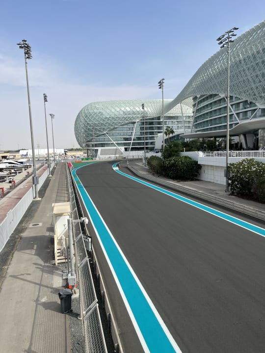 Außenansicht W Abu Dhabi - Yas Island
