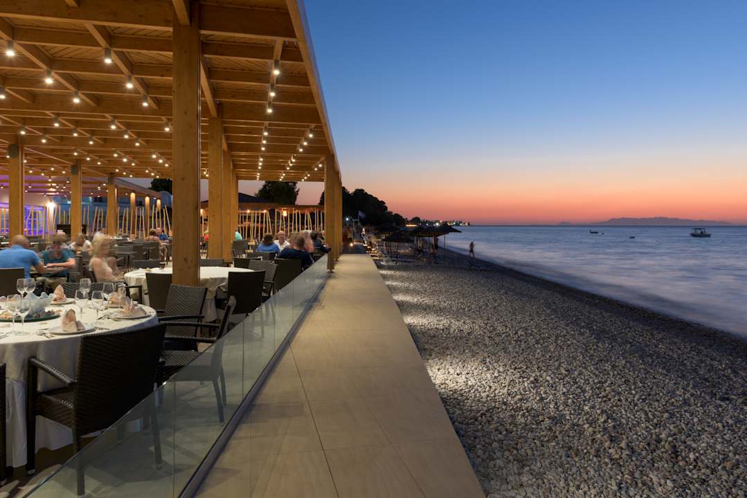 Ausblick Avra Beach Resort Hotel & Bungalows