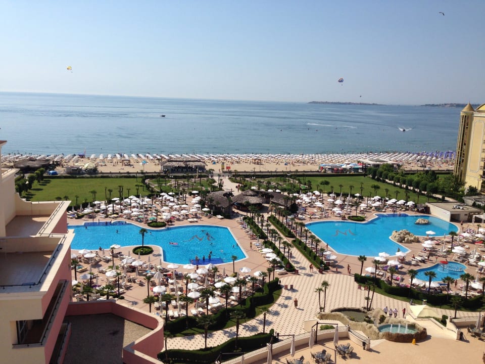 Ausblick aus Zimmer 1029 DIT Majestic Beach Resort