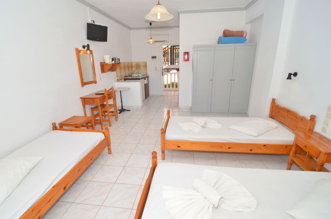 Studio Apartments Athina