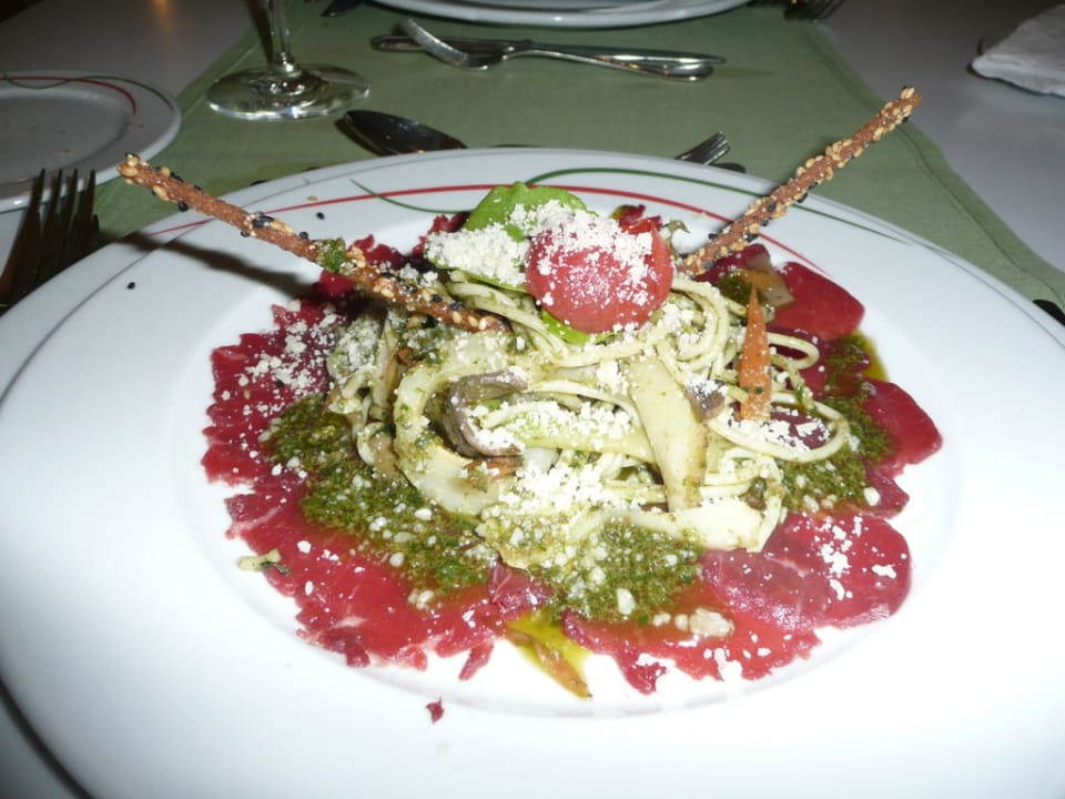 Leckere Vorspeise im "Romantika" Sunis Evren Beach Resort Hotel & Spa