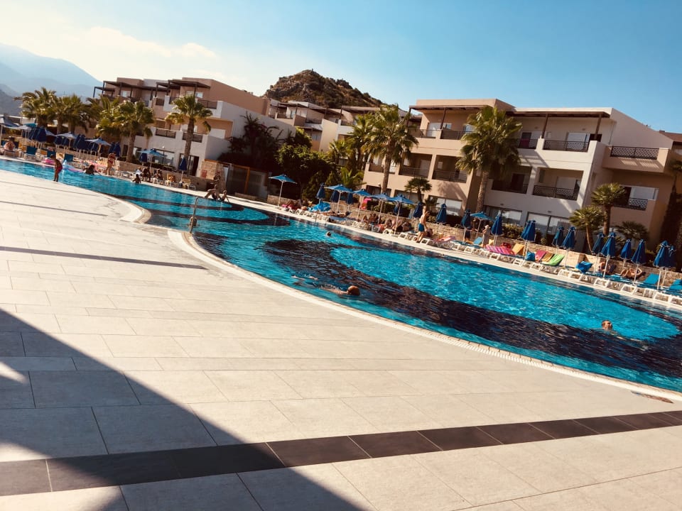 Außenansicht Grand Hotel Holiday Resort