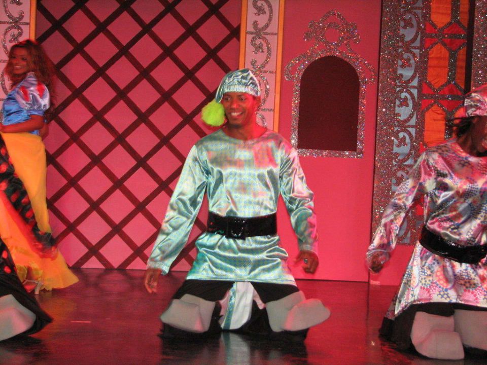 Show TUI MAGIC LIFE Africana