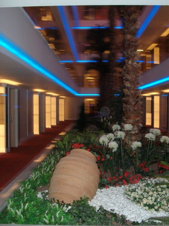 Azura Deluxe Resort & Spa Azura Deluxe Resort & Spa Hotel