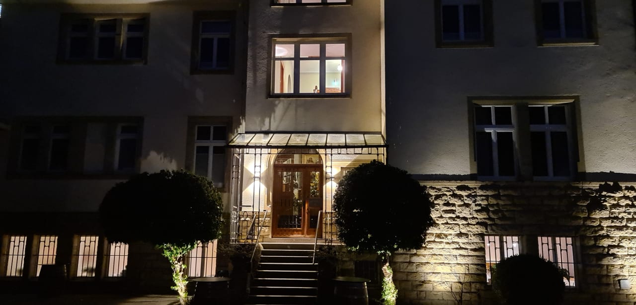 Außenansicht Bad-Hotel mit Villa Seeburg