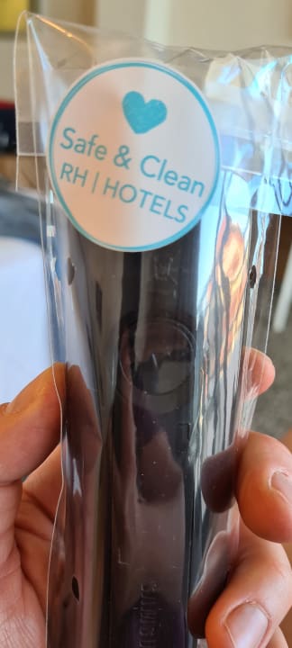 Zimmer Hotel RH Corona del Mar