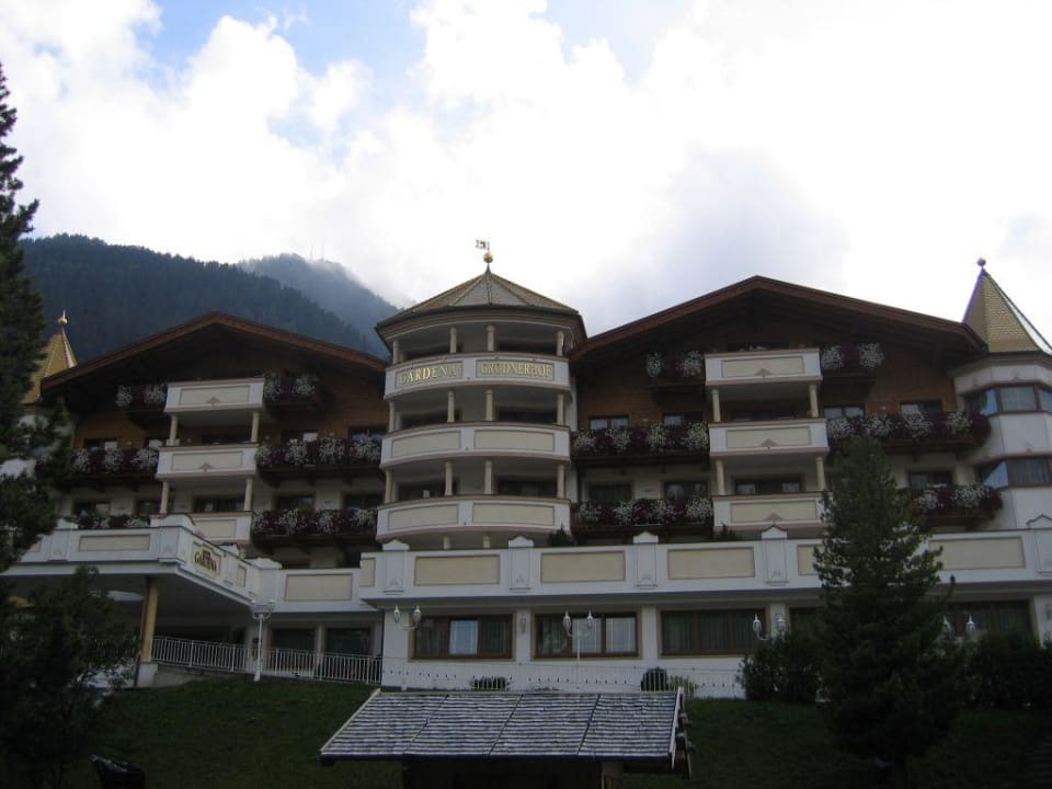 Aussenansicht Hotel Gardena Grödnerhof