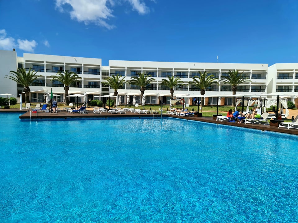Pool Grand Palladium Select Palace Ibiza
