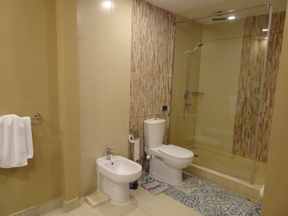 Zimmer Gravity Hotel & Aquapark Sahl Hasheesh