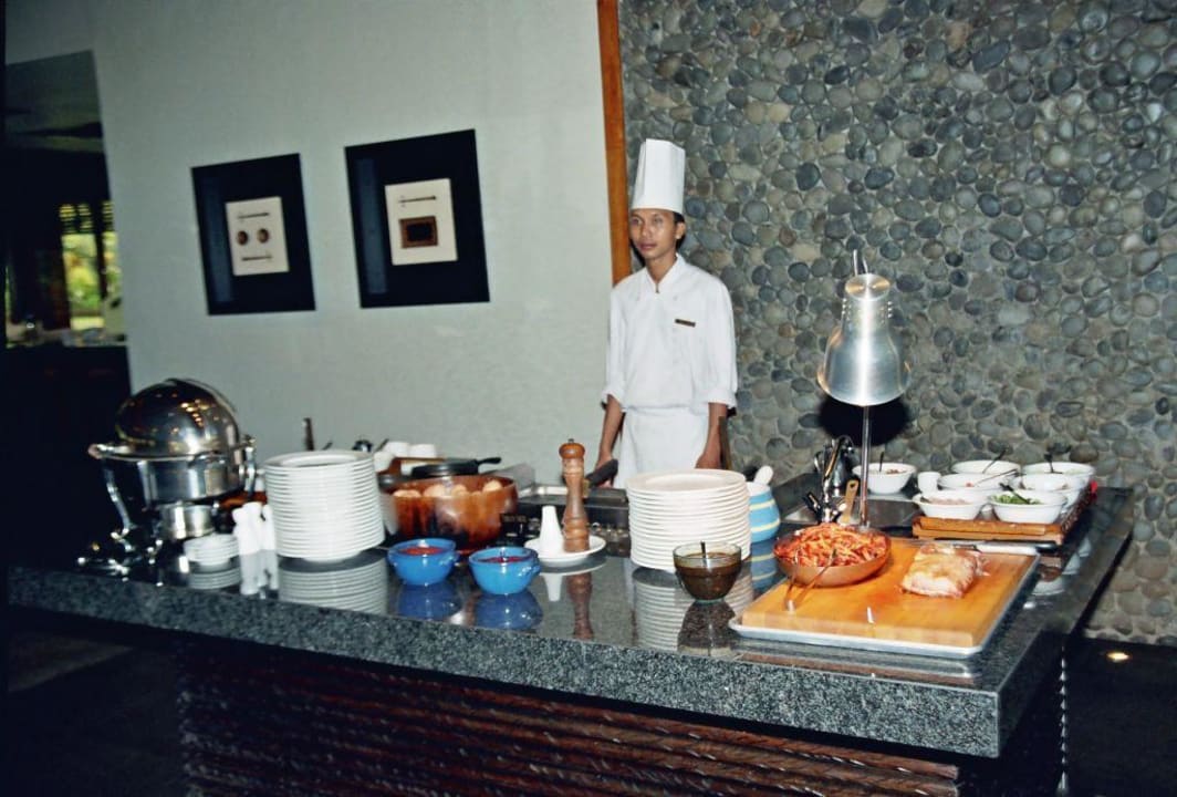 Frühstücksbereich mit Bedienung The Laguna A Luxury Collection Resort & Spa