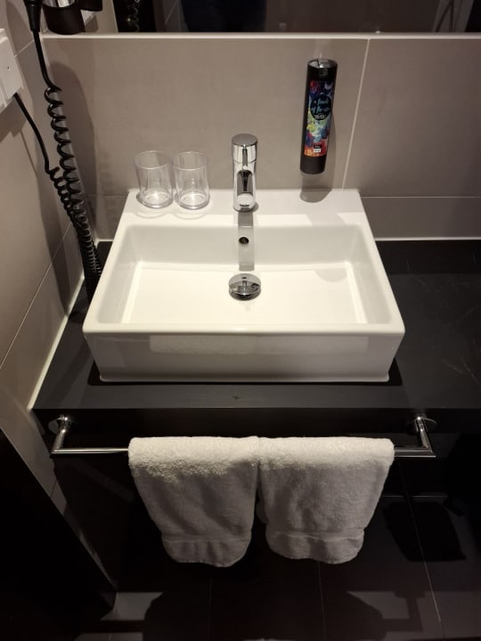Zimmer Holiday Inn - the niu, Square Mannheim