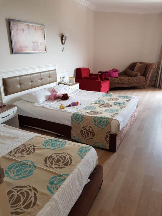 Hinterer Teil vom Familienzimmer Hane Family Resort