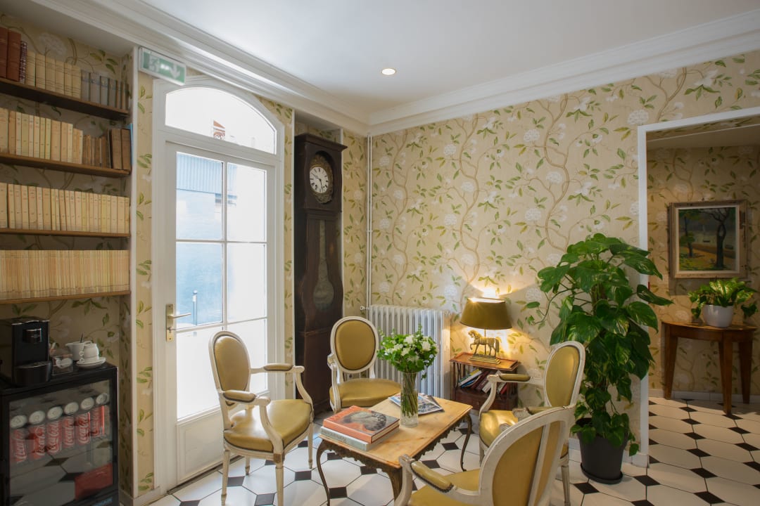 Lobby Hotel Romance Malesherbes by Patrick Hayat