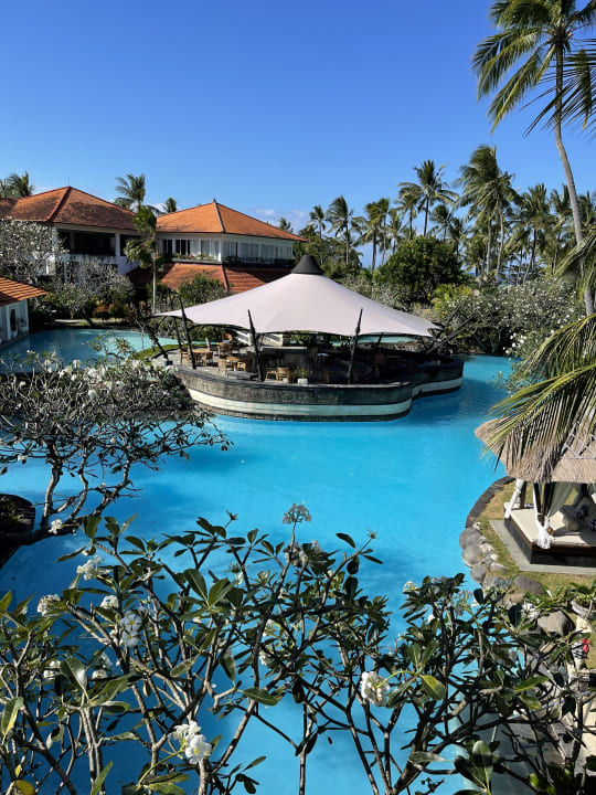 Pool The Laguna A Luxury Collection Resort & Spa