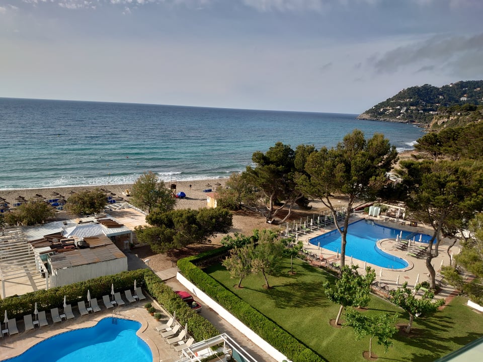 Ausblick Universal Hotel Castell Royal