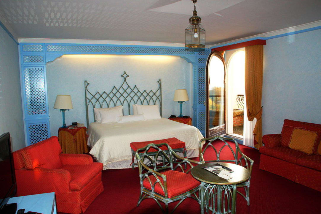 Geräumiges Zimmer im 7. Stock Hotel Excelsior Venice