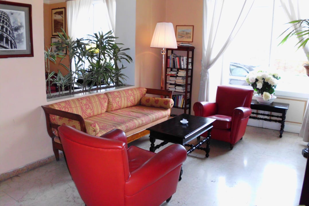 Stilvolle Lobby Royal Victoria Hotel