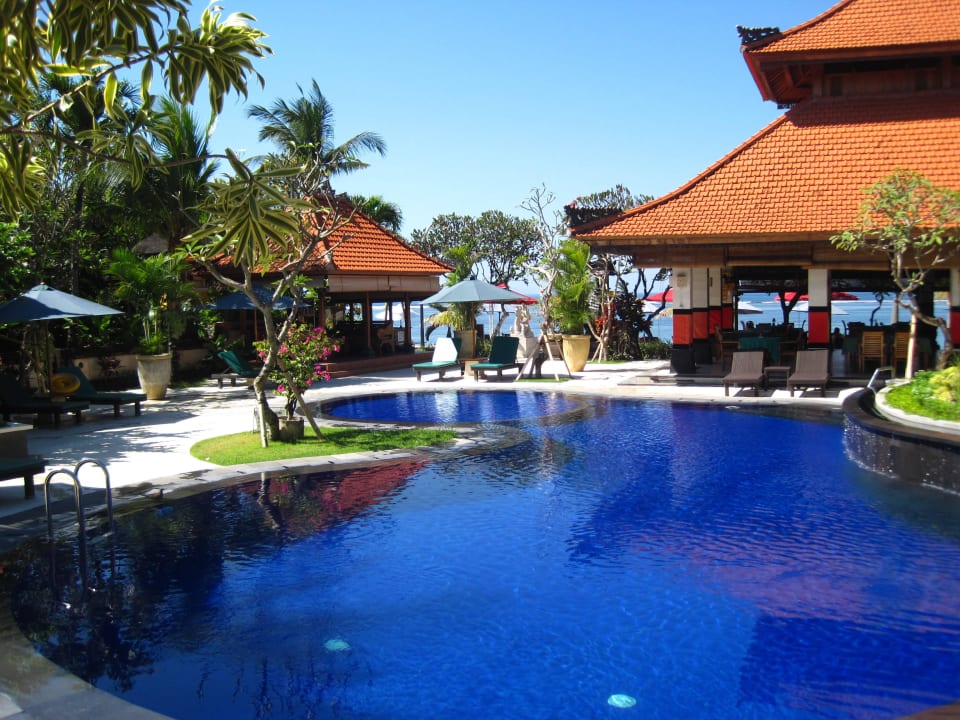 Neuer Pool Villa Shanti Beach
