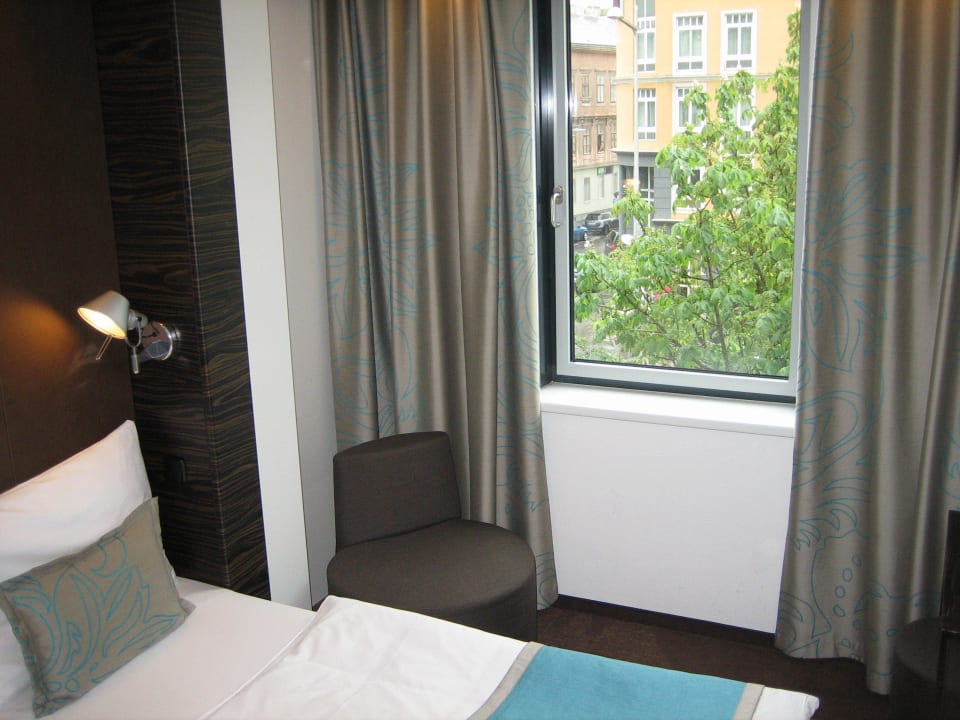 Fenster Motel One Wien Westbahnhof