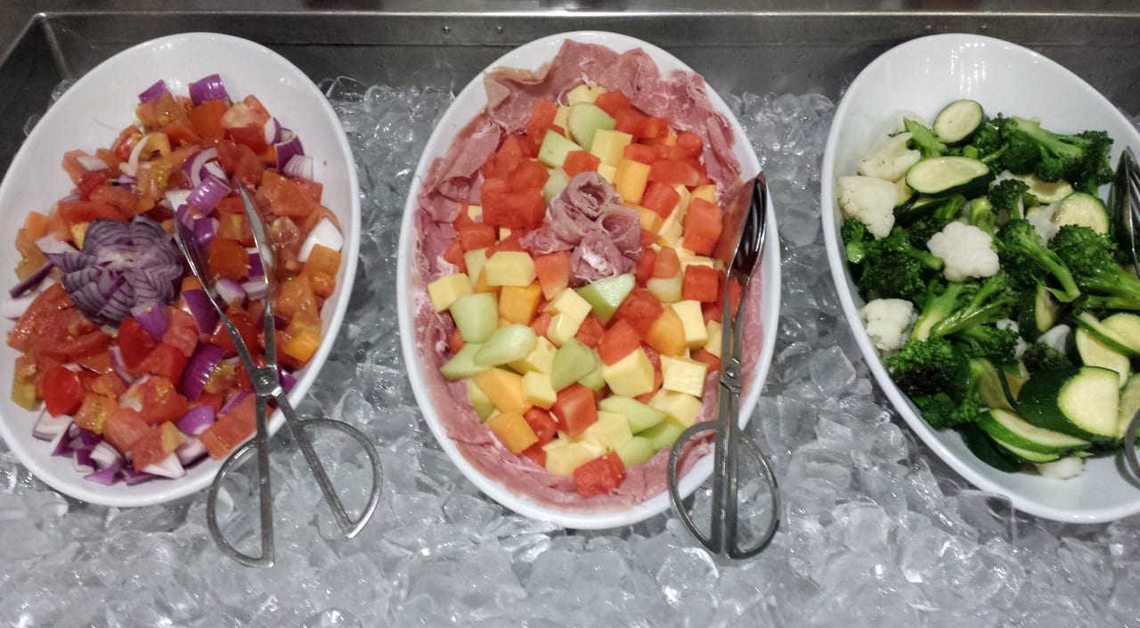 Gastro Sea Breeze Beach House - All Inclusive