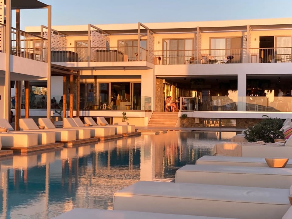 Gastro Paralos Kyma Dunes