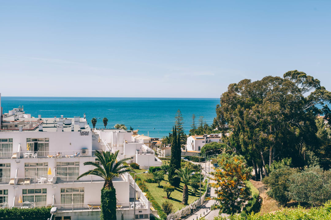 Außenansicht Grand Muthu Forte da Oura