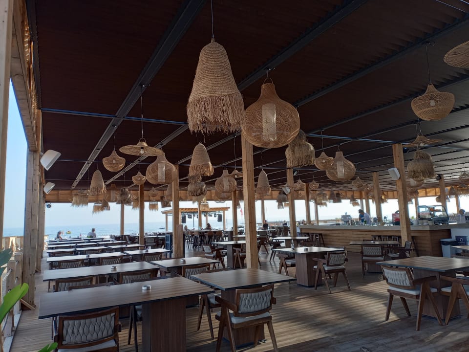 Gastro Jacaranda Luxury Resort