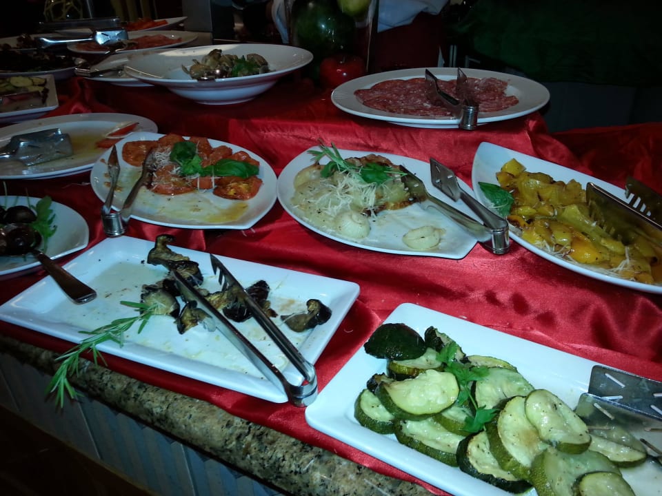 Abendessen Aldiana Club Schlanitzen Alm