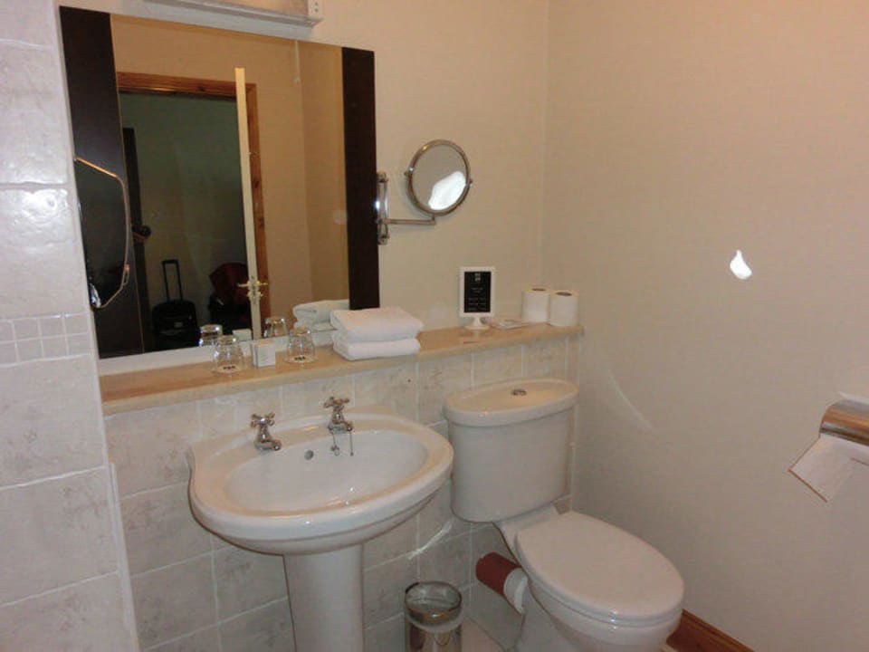 Wasch- und WC Bereich Killarney Oaks Hotel