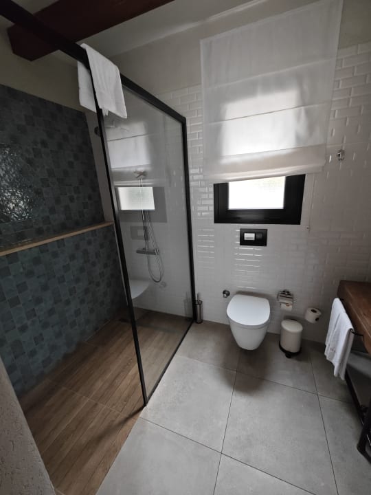 Zimmer Gillham Vineyard Hotel