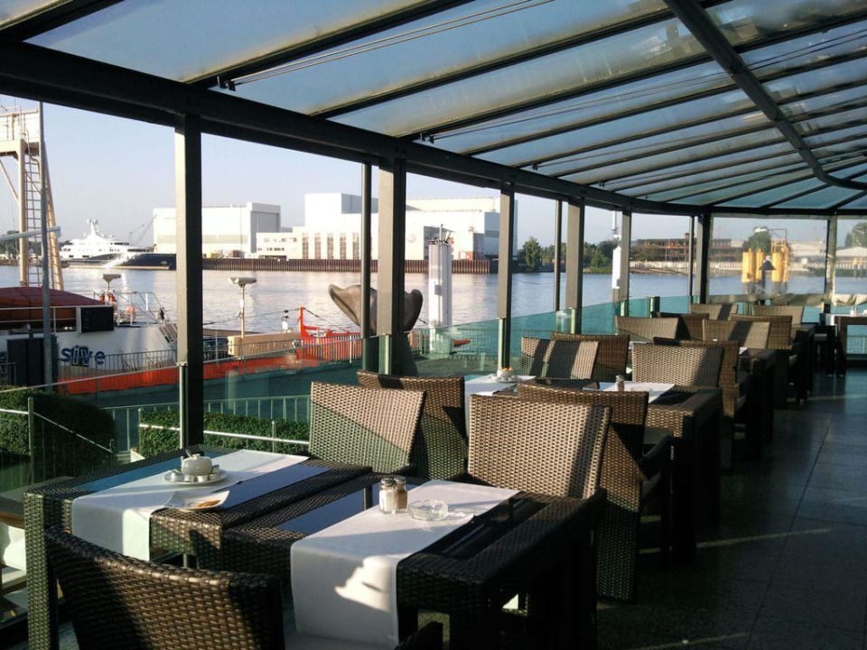 Terrasse Hotel Strandlust Vegesack