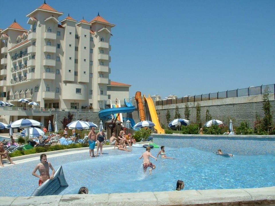 Hotel Pool Side Mare Resort & Spa