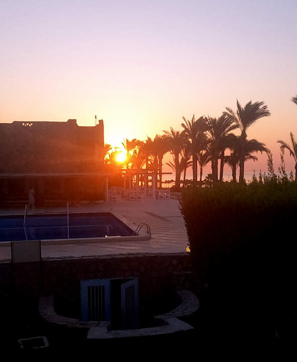 Strand Brayka Bay Resort