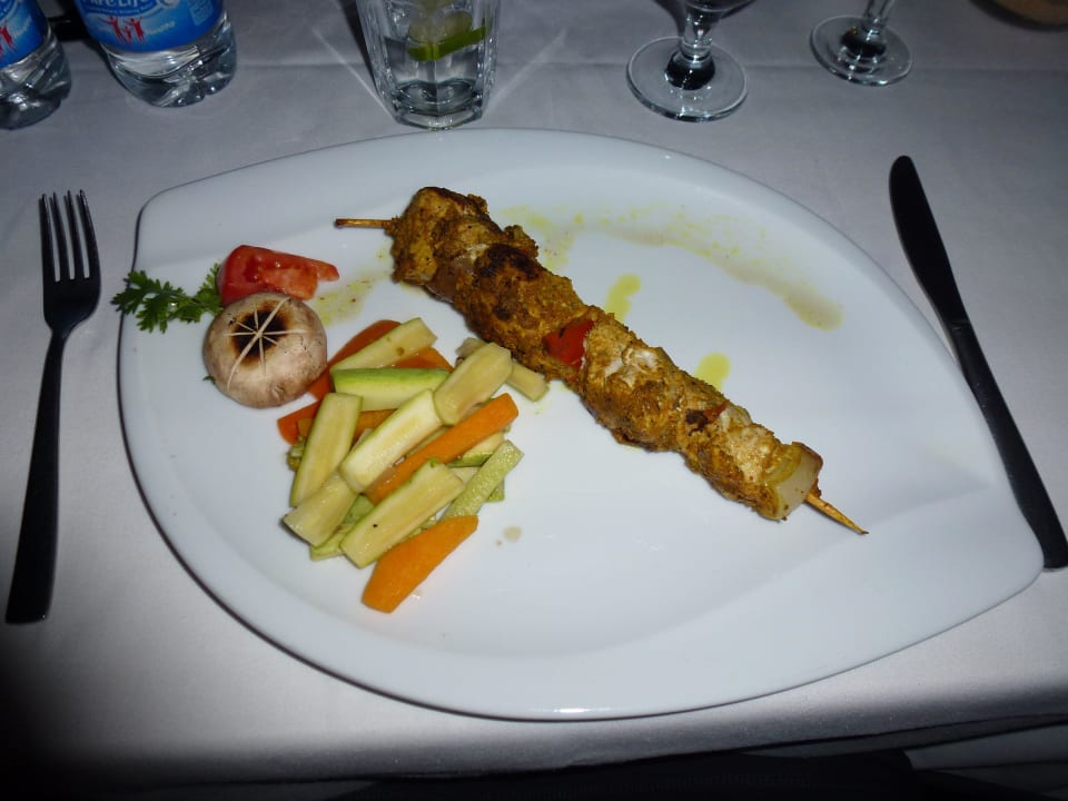 Hauptspeise "Chicken" vom 4-Gänge-Menü JAZ Fanara Resort