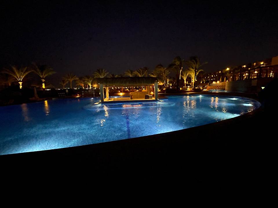 Pool Fort Arabesque - The West Bay